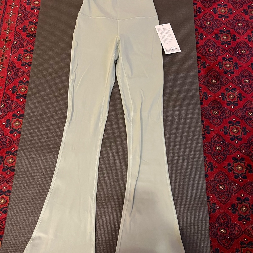 Lululemon leggings brand new.